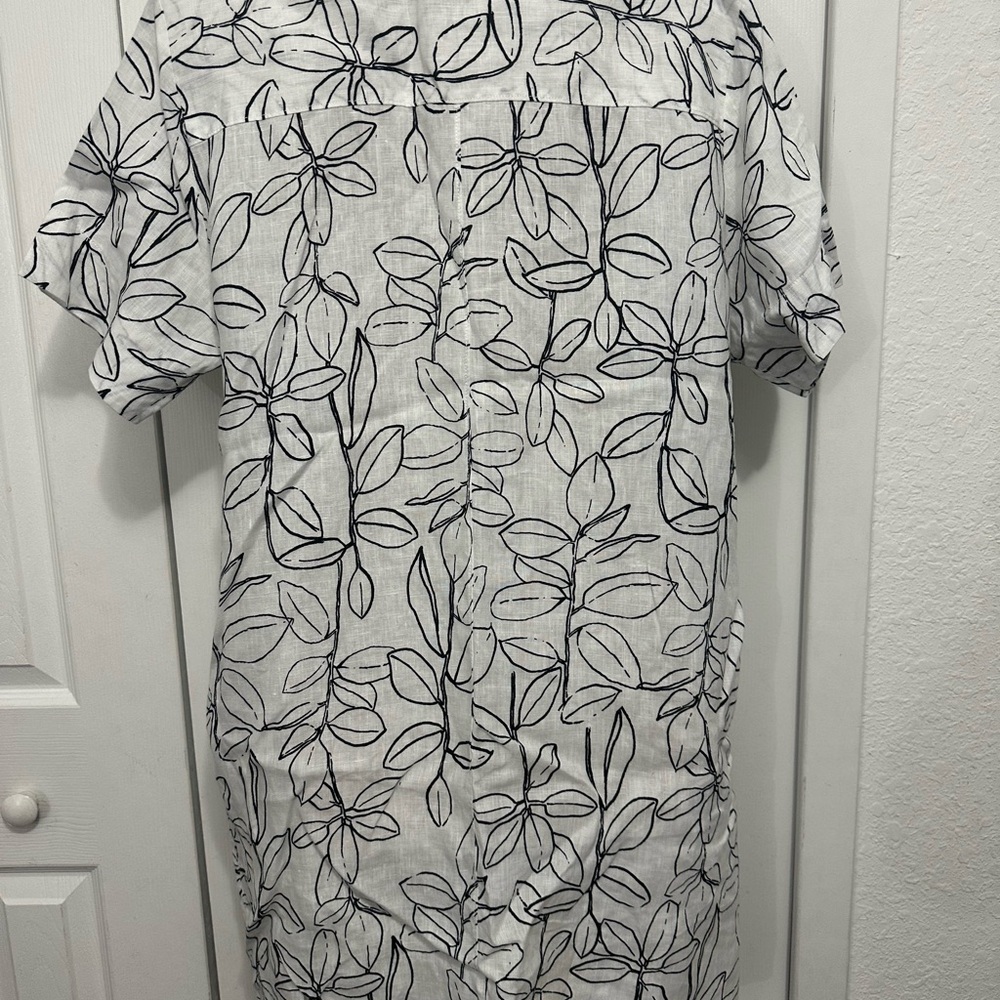 Women’s Cynthia Rowley Black and White Leaf Print tunic dress - Picture 3 of 6